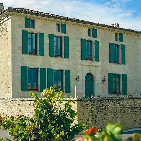 Domaine De Mercade Bed & Breakfast