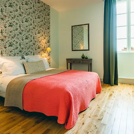Domaine De Mercade Bed & Breakfast