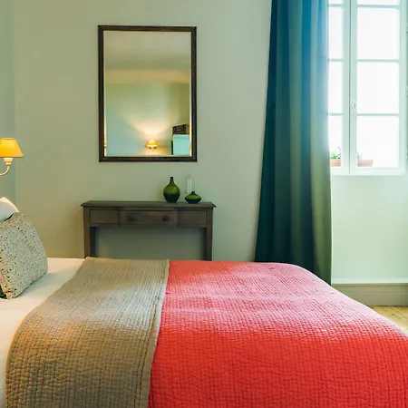 Domaine De Mercade Bed & Breakfast Rauzan